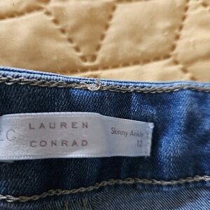 LC Lauren Conrad Blue Skinny Ankle Jeans